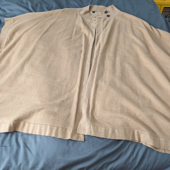 Camel High Neck Cape - Banana Republic - Picture 3 of 4